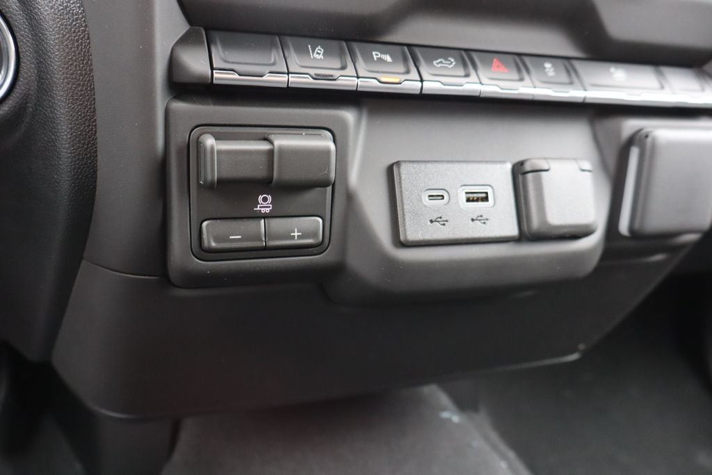 2026 Chevrolet Silverado 2500HD Custom