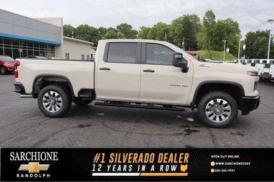 2026 Chevrolet Silverado 2500HD Custom