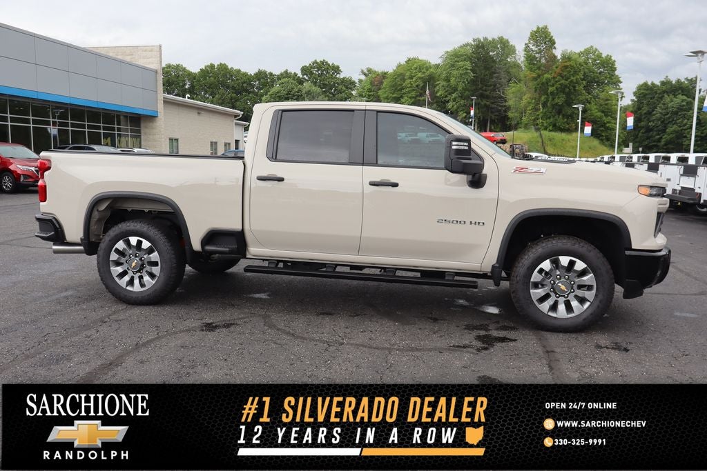 2026 Chevrolet Silverado 2500HD Custom