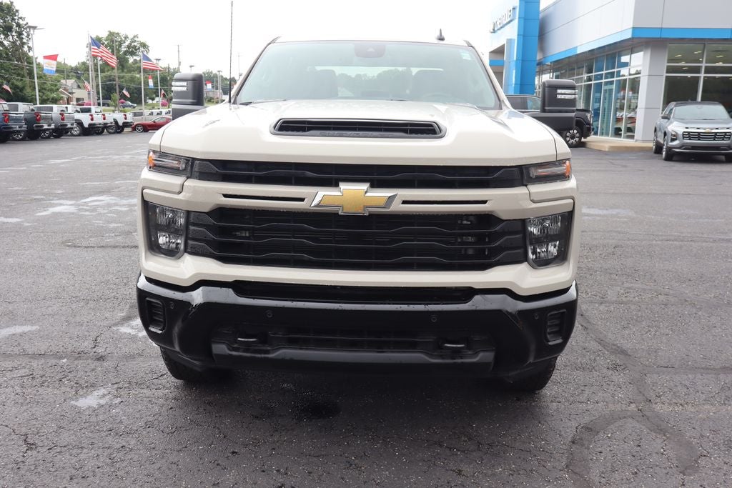 2026 Chevrolet Silverado 2500HD Custom