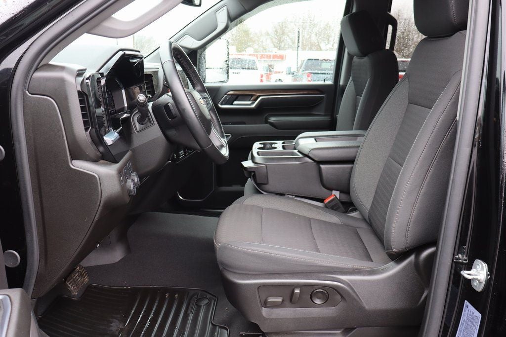 2025 Chevrolet Silverado 2500HD LT