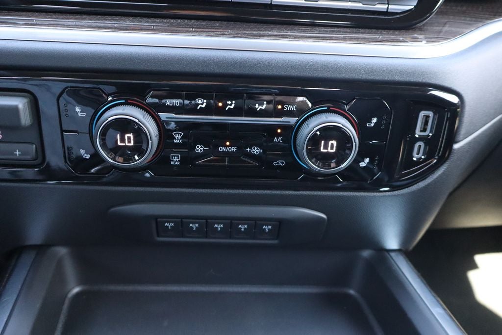 2026 Chevrolet Silverado 2500HD LT Black Widow Edition