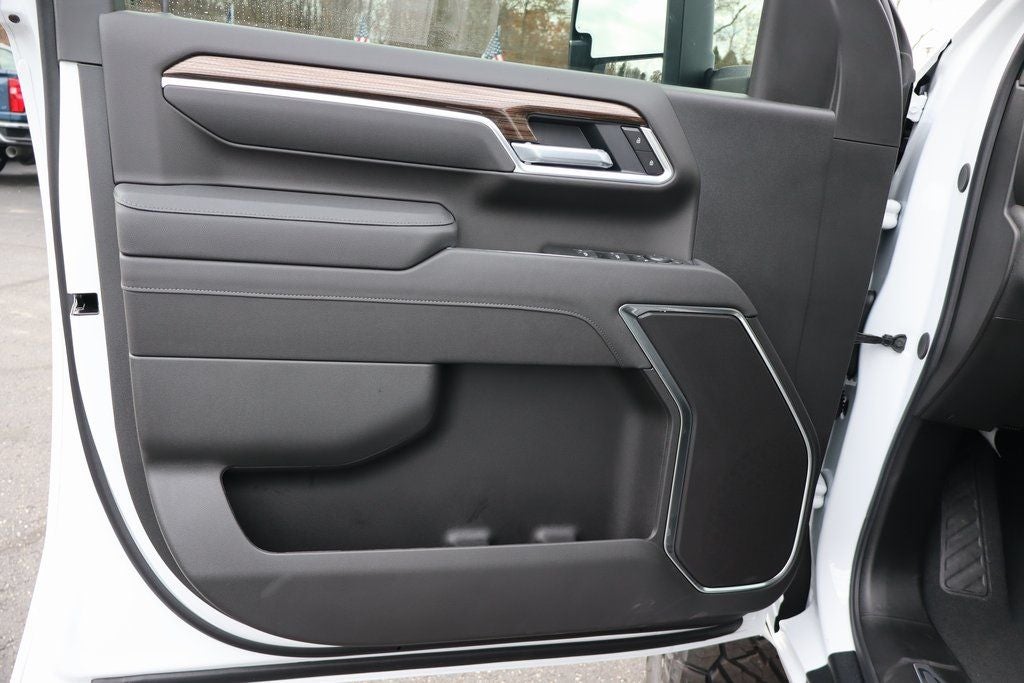 2026 Chevrolet Silverado 2500HD LT Sherrod Signature
