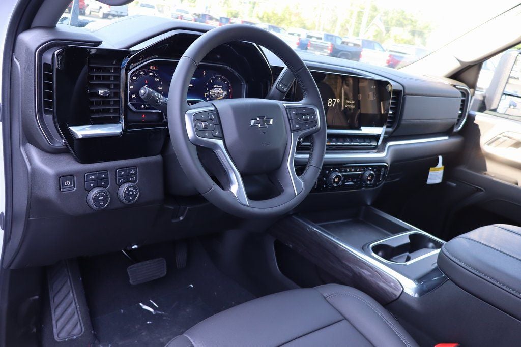 2025 Chevrolet Silverado 2500HD LTZ