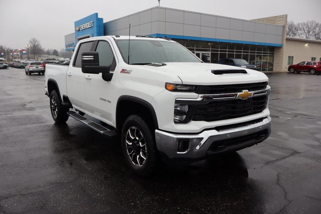 2026 Chevrolet Silverado 3500HD LT