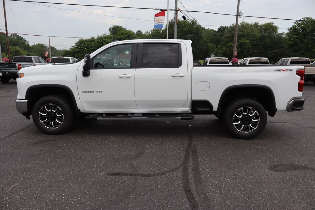 2026 Chevrolet Silverado 3500HD LT