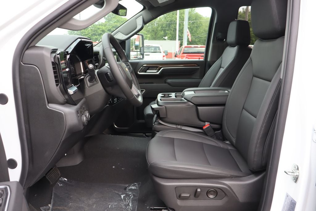 2026 Chevrolet Silverado 3500HD LT