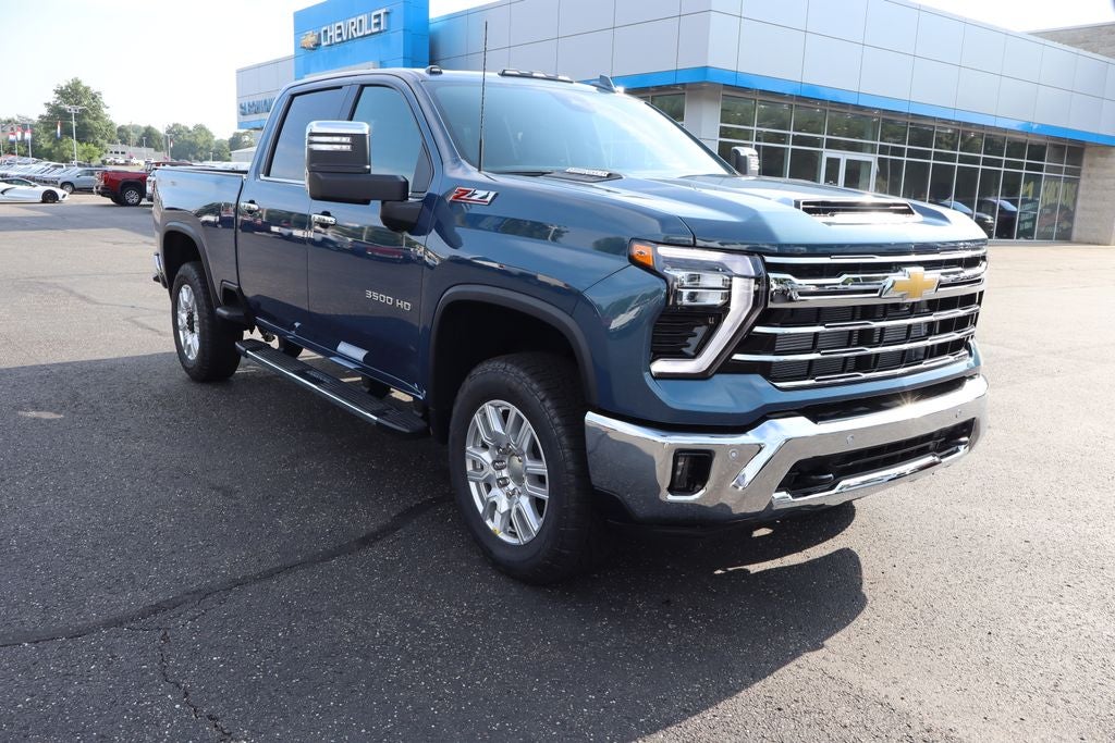 2026 Chevrolet Silverado 3500HD LTZ