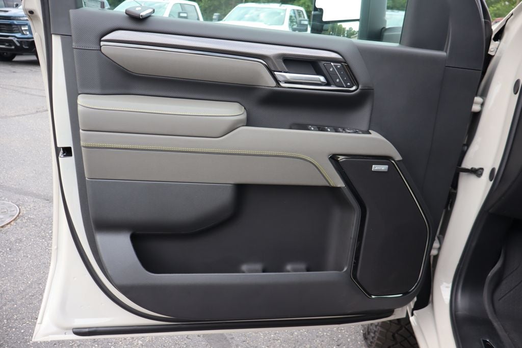 2026 Chevrolet Silverado 2500HD ZR2