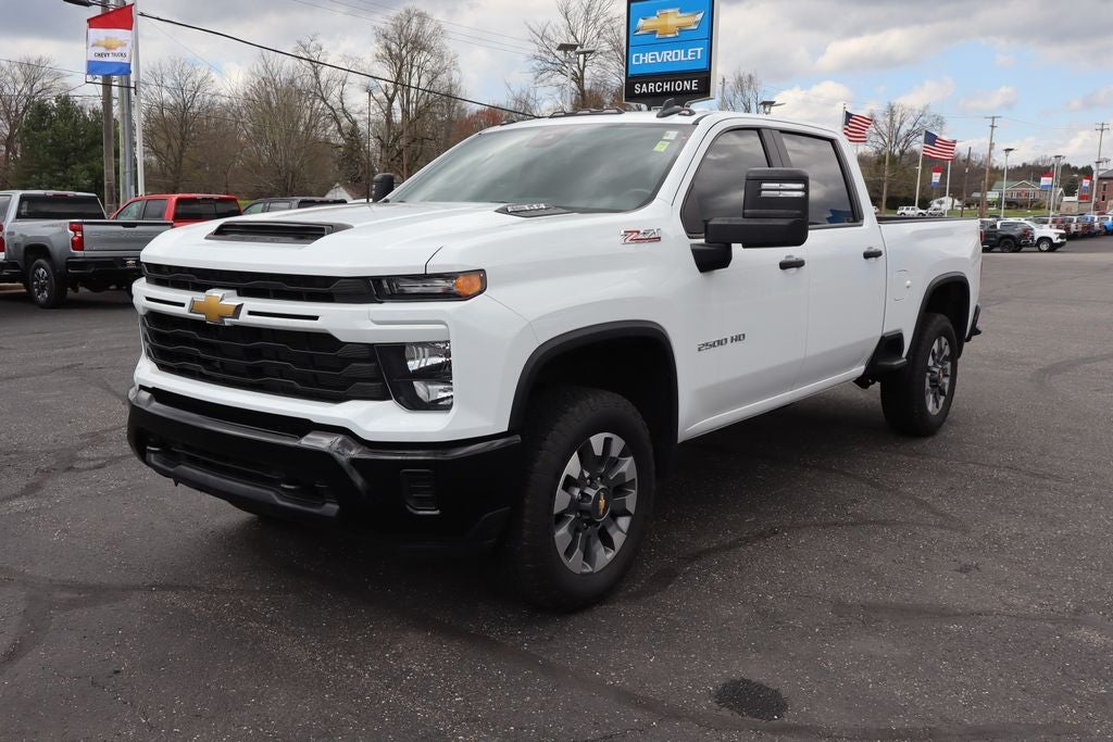 2024 Chevrolet Silverado 2500HD Custom