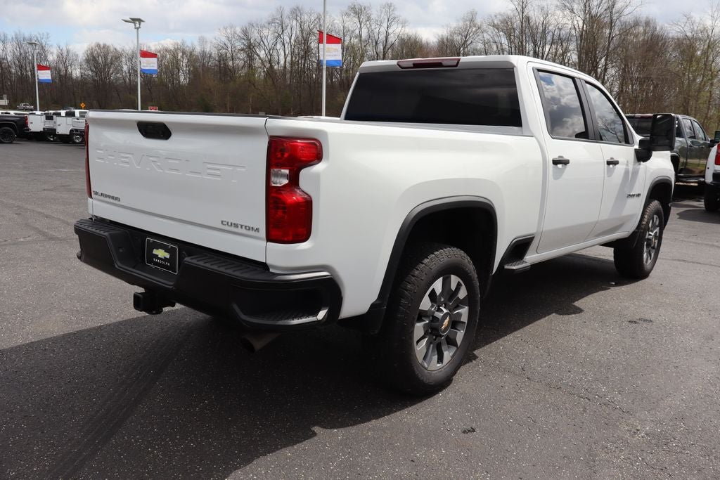 2024 Chevrolet Silverado 2500HD Custom