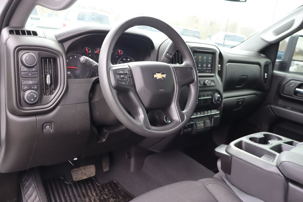 2024 Chevrolet Silverado 2500HD Custom