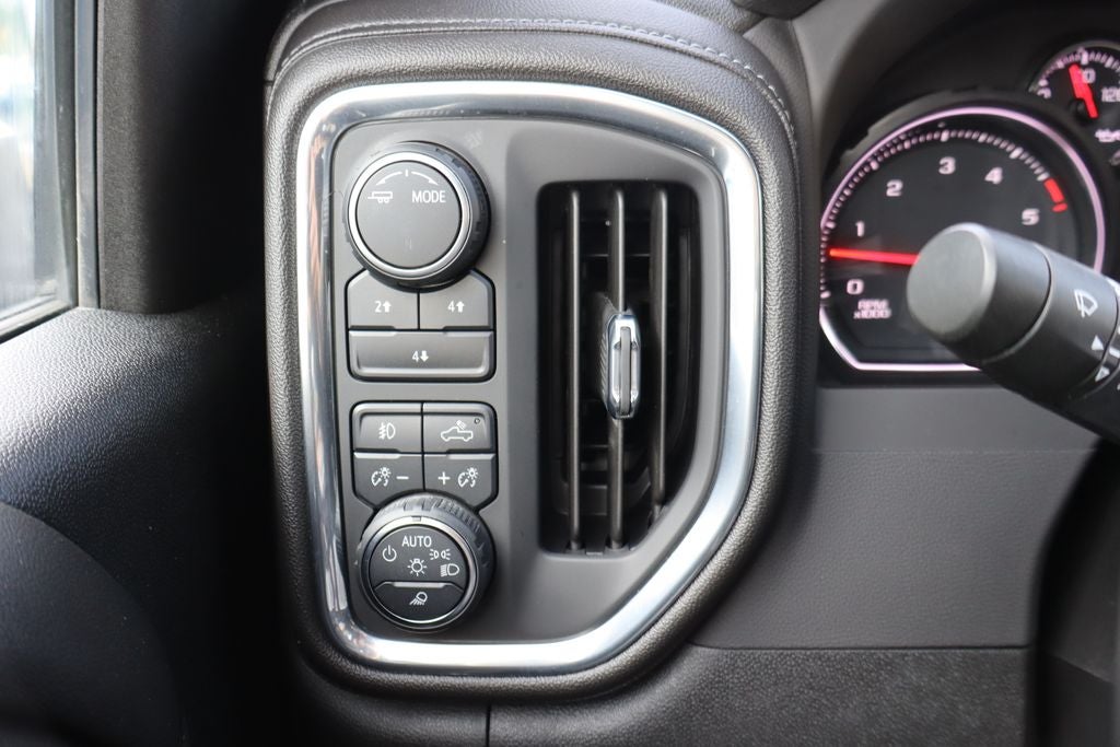 2023 Chevrolet Silverado 3500HD LT