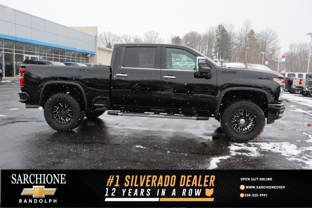 2022 Chevrolet Silverado 3500HD High Country