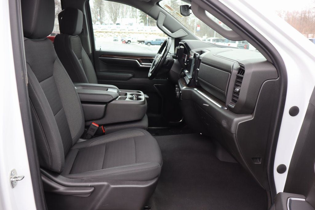 2023 Chevrolet Silverado 1500 LT LT1
