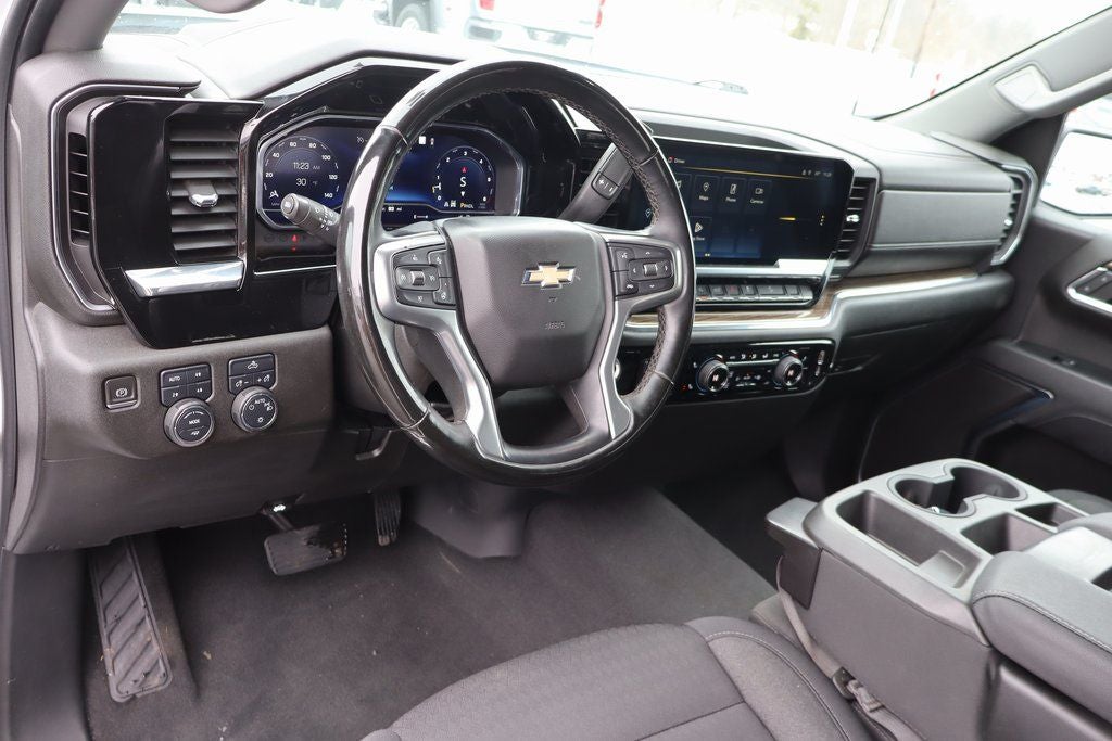 2023 Chevrolet Silverado 1500 LT LT1