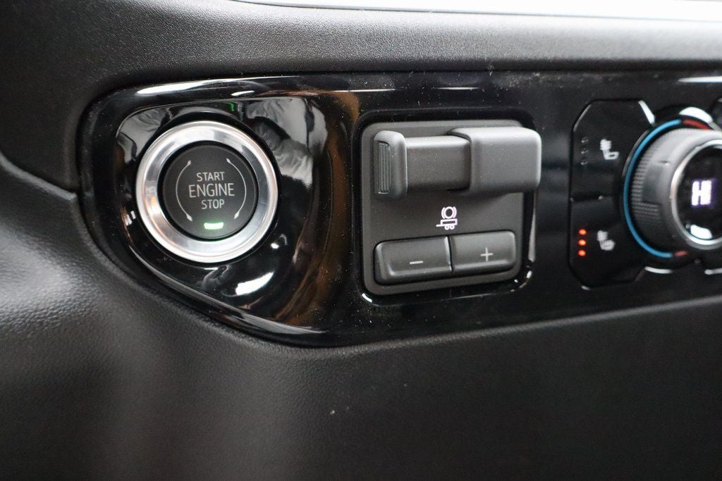 2026 Chevrolet Silverado 1500 LT LT1