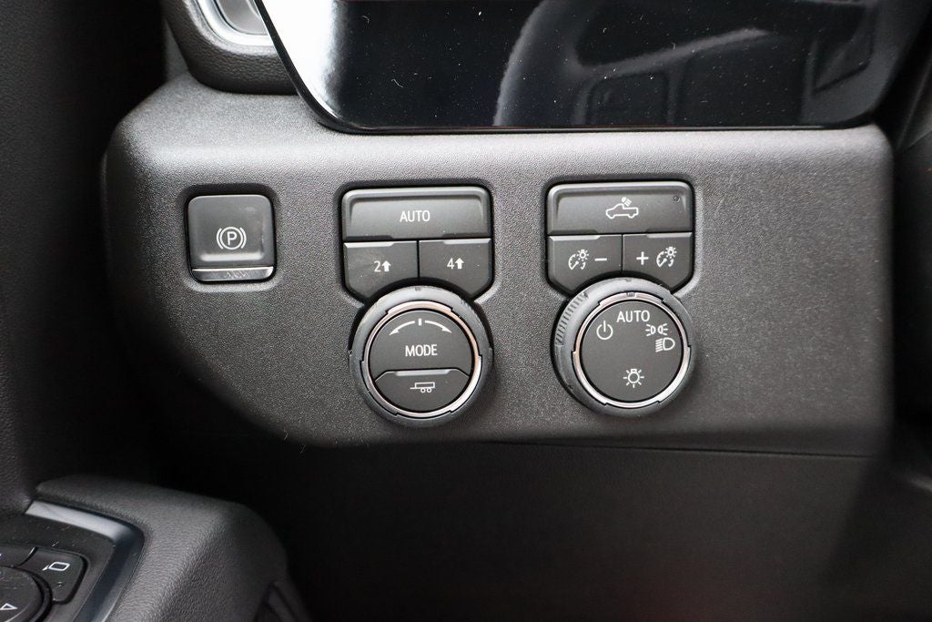 2026 Chevrolet Silverado 1500 LT LT1