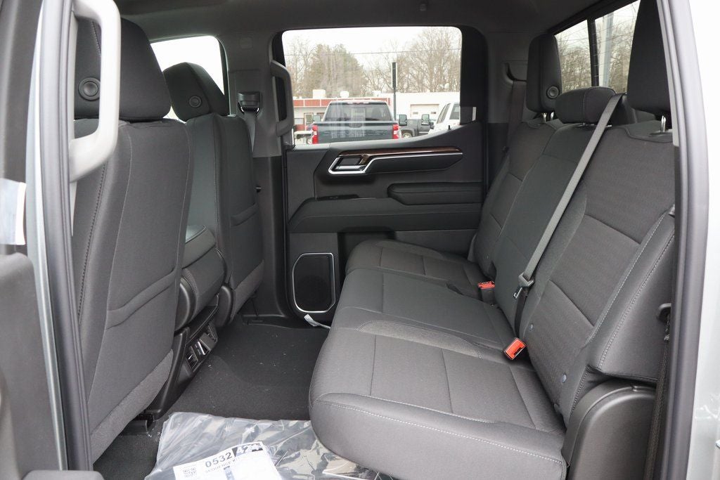2026 Chevrolet Silverado 1500 LT LT1