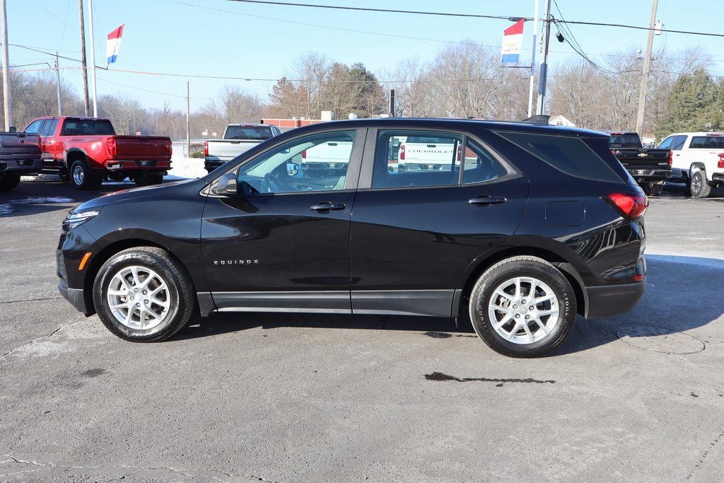 2022 Chevrolet Equinox LS