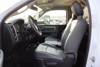 2018 RAM 3500 Tradesman 167.5 WB w/ Flatbed & Snow Plow