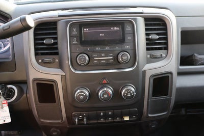 2018 RAM 3500 Tradesman 167.5 WB w/ Flatbed & Snow Plow