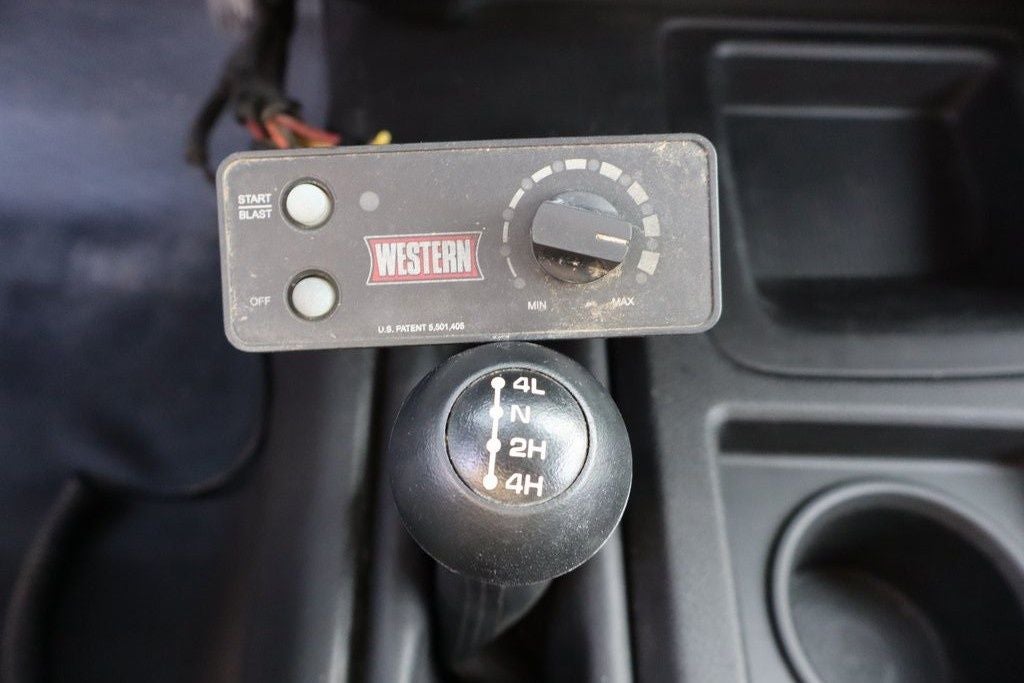 2018 RAM 3500 Tradesman 167.5 WB w/ Flatbed & Snow Plow