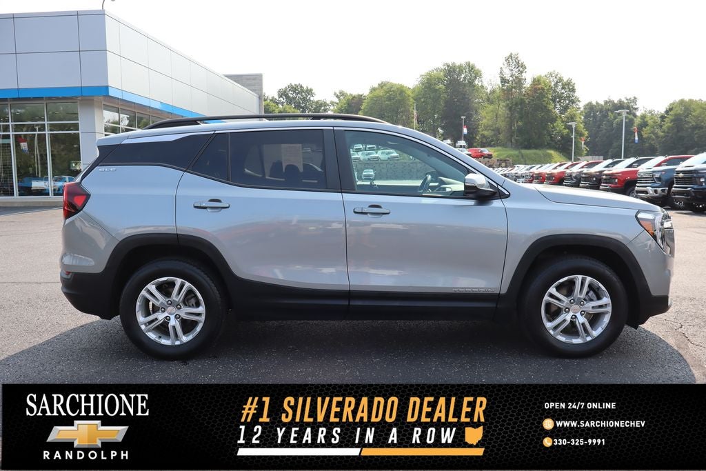 2023 GMC Terrain SLE