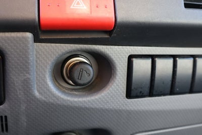 2017 Chevrolet 4500 LCF Base w/ Box Van