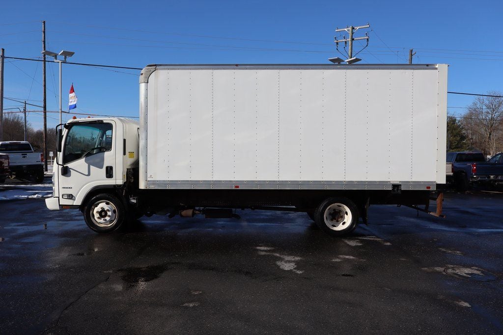 2017 Chevrolet 4500 LCF Base w/ Box Van
