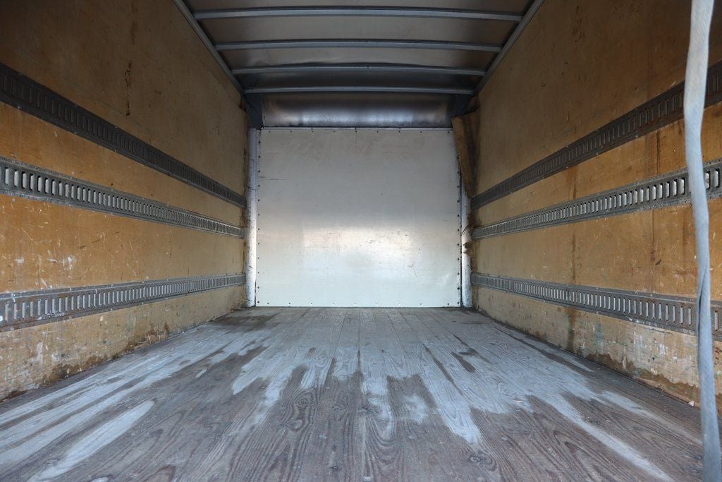 2017 Chevrolet 4500 LCF Base w/ Box Van