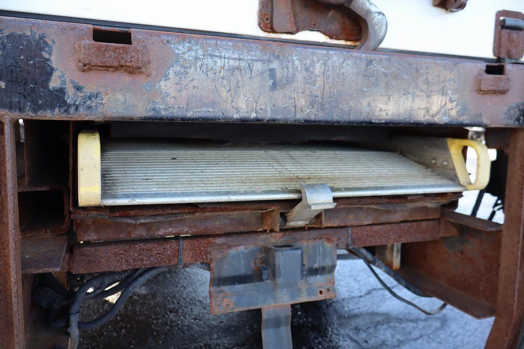 2017 Chevrolet 4500 LCF Base w/ Box Van