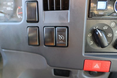 2017 Chevrolet 4500 LCF Base w/ Box Van