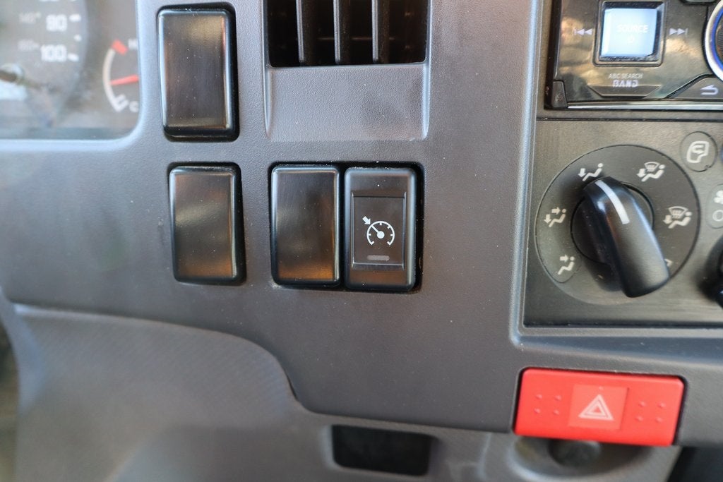 2017 Chevrolet 4500 LCF Base w/ Box Van