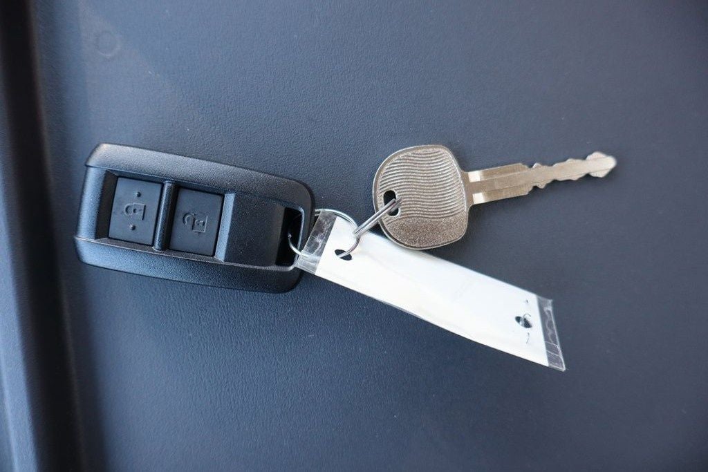 2025 Chevrolet 4500 HG LCF Gas w/ 18' Unicell Box Van