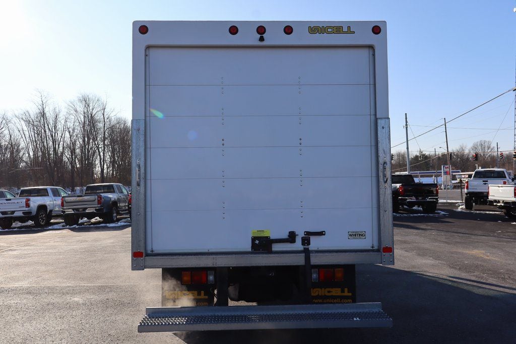 2025 Chevrolet 4500 HG LCF Gas w/ 18' Unicell Box Van