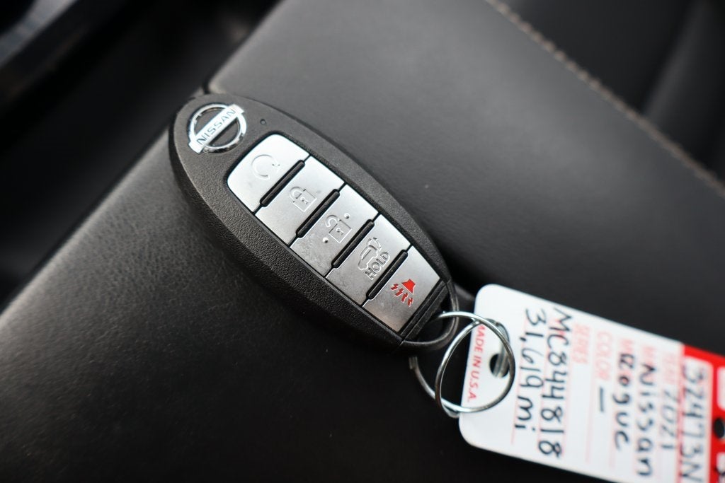 2021 Nissan Rogue SV