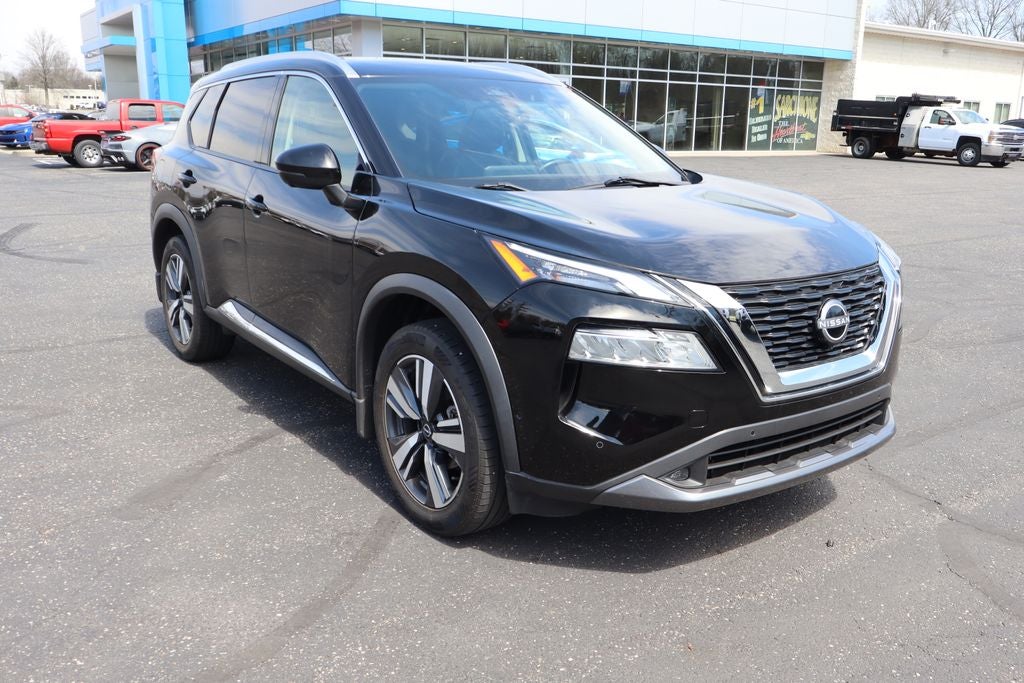 2022 Nissan Rogue SL