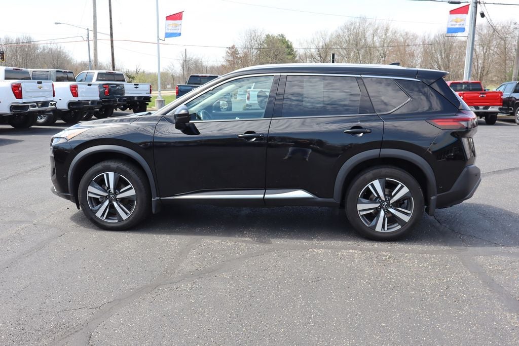 2022 Nissan Rogue SL