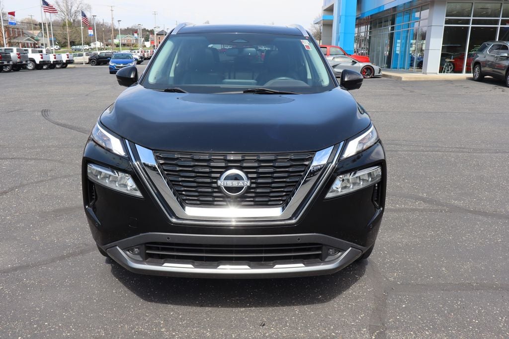 2022 Nissan Rogue SL