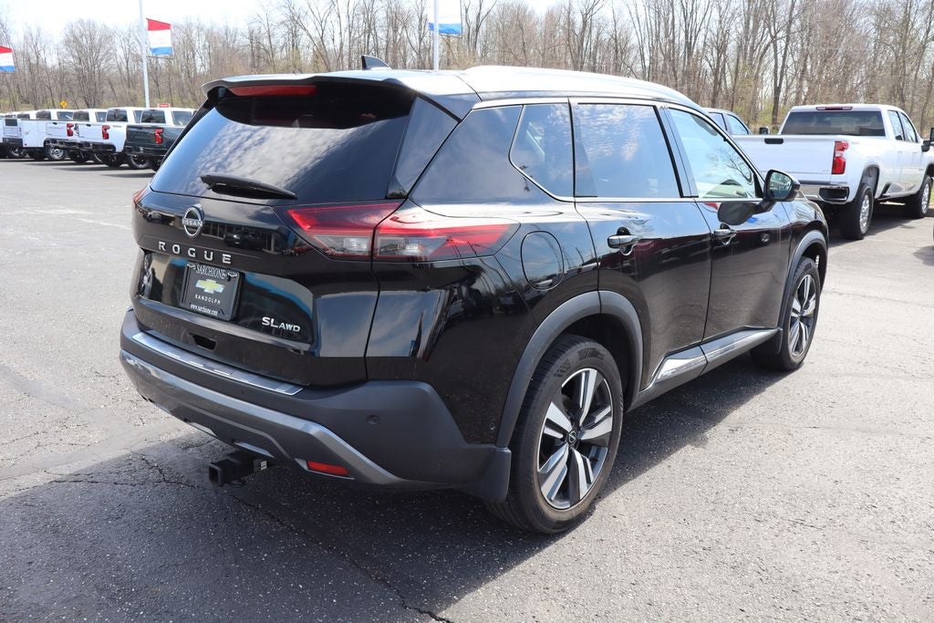 2022 Nissan Rogue SL