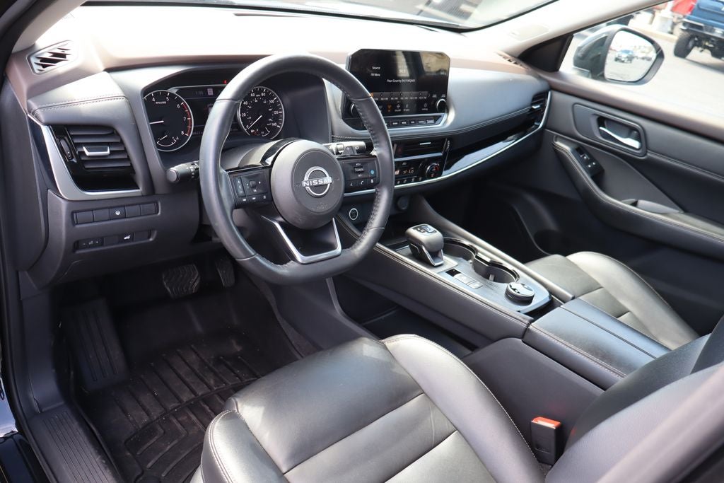 2022 Nissan Rogue SL