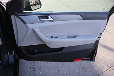 2016 Hyundai Sonata Base