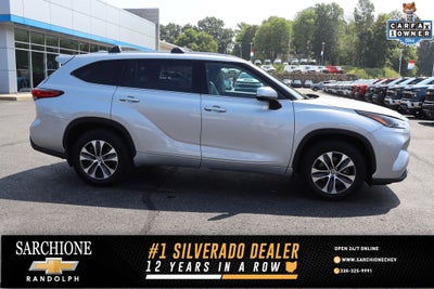 2022 Toyota Highlander XLE