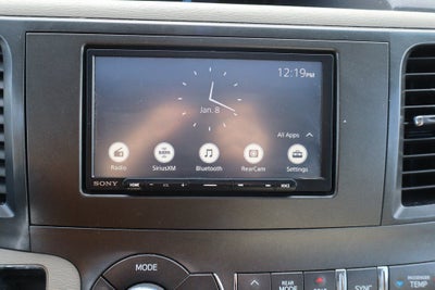 2012 Toyota Sienna XLE 8 Passenger