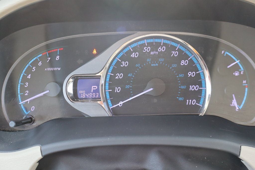 2012 Toyota Sienna XLE 8 Passenger