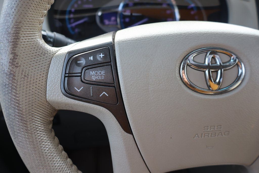 2012 Toyota Sienna XLE 8 Passenger