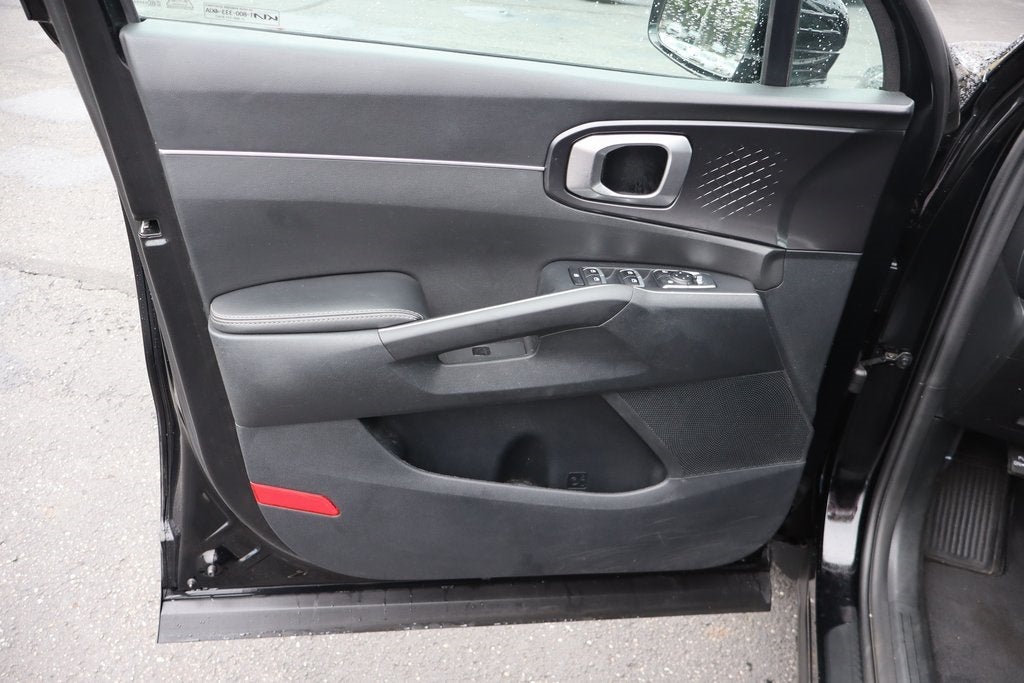 2022 Kia Sorento LX
