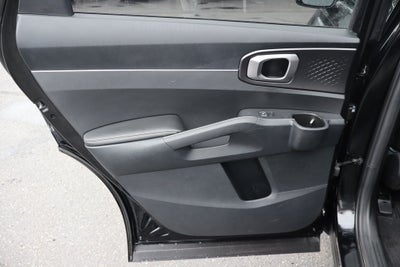 2022 Kia Sorento LX