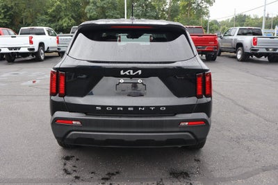 2022 Kia Sorento LX